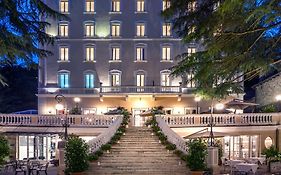 Hotel Helvetia Thermal Spa 4S